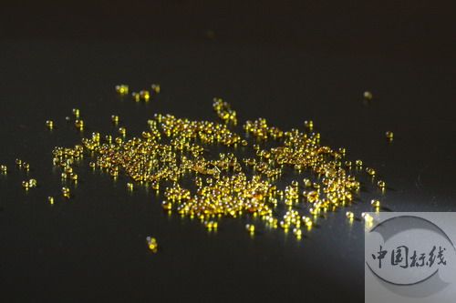 凤城市政道路标线施工现场